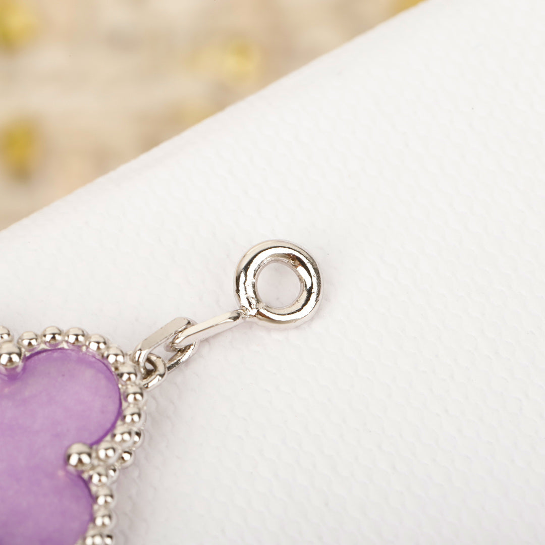 【関税負担なし・送料無料・代引可】【売れ筋】ヴァンクリーフ&アーペル ブレスレット 未使用 箱付き