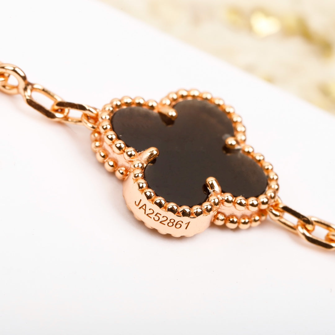 【関税負担なし・送料無料・代引可】ヴァンクリーフ&アーペル ブレスレット 未使用 箱付き