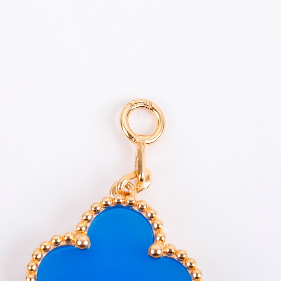 【関税負担なし・送料無料・代引可】ヴァンクリーフ&アーペル ブレスレット 未使用 箱付き